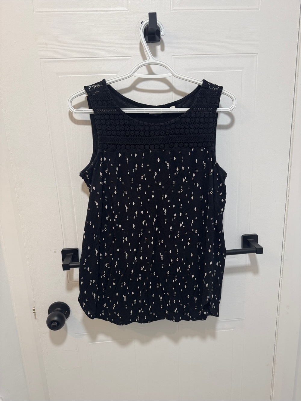 Reitmans Black Sleeveless Tank with White Dot Motif and Crochet Yoke